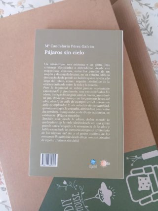 Pájaros sin cielo