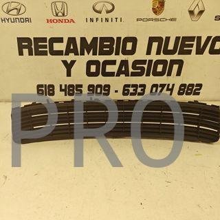 REJILLA PARAGOLPE DELANTERO PEUGEOT 3008 NUEVO