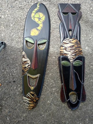 Máscaras africanas de madera decorativas