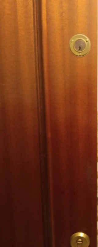 Puerta blindada madera