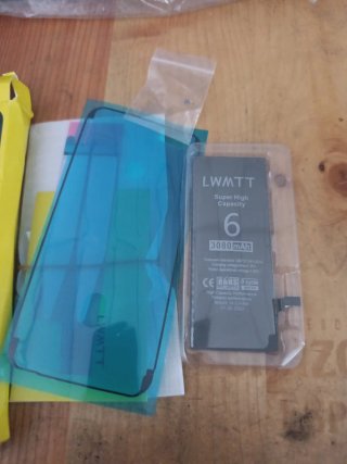 Batteria e Vetro Temperato per iPhone 6G
