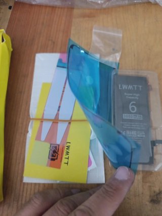 Batteria e Vetro Temperato per iPhone 6G