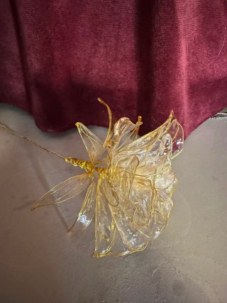 Rosa de resina artesanal para tamaño natural