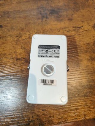 TC Electronic Polytune 3 - Afinador