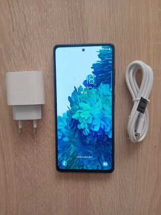 Móvil Samsung Galaxy S20 FE 5G
