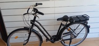 Bicicleta Eléctrica B Twin Elops Negra