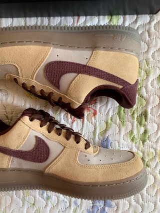 Nike Air Force 1 Low PRM "Linen Moon" (T. 40EU)