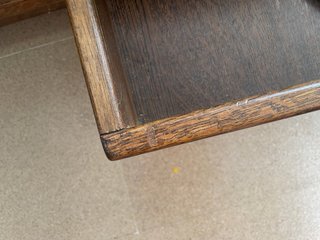 Mesa de roble macizo con cajones