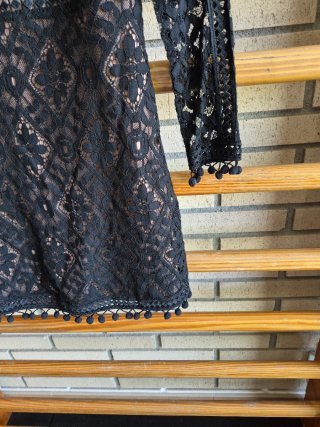 Vestido negro encaje talla M