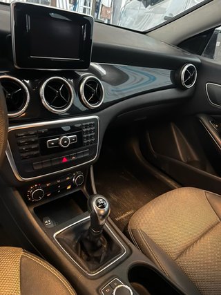 mercedes benz CLA 200