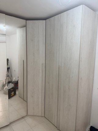 Armario esquinero 240cm