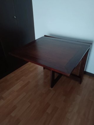 Mesa comedor plegable Banak madera maciza