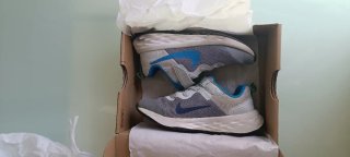 Zapatillas Nike niño talla 28