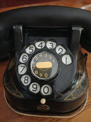 Teléfono antiguo RTT 56 B,funciona analógico