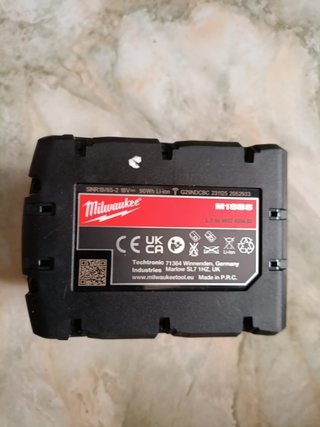 Batería Milwaukee REDLITHIUM M18 5.0 Ah