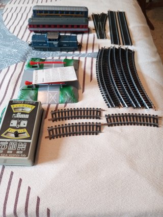 Tren Eléctrico Lima HO 1:87 Completo