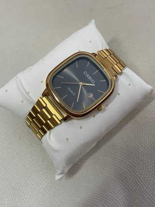 Reloj Casio Vintage Dorado y Negro