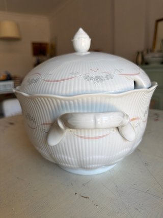 Sopera Kaiser Romantica Orleans Porcelana