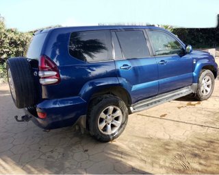 Toyota Land Cruiser 120
