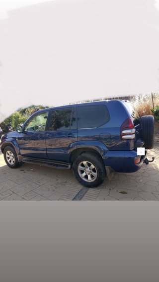 Toyota Land Cruiser 120