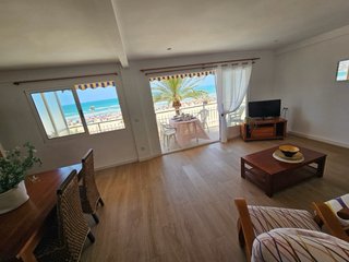 Apartamento en la playa de cullera frente al mar
