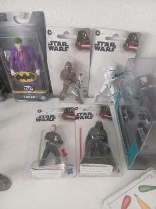 Figuras de Acción Marvel y DC