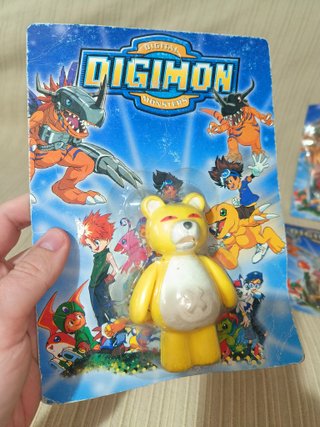 Lote juego + blisters figuras digimon años 90 2000