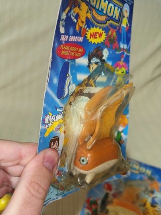Lote juego + blisters figuras digimon años 90 2000