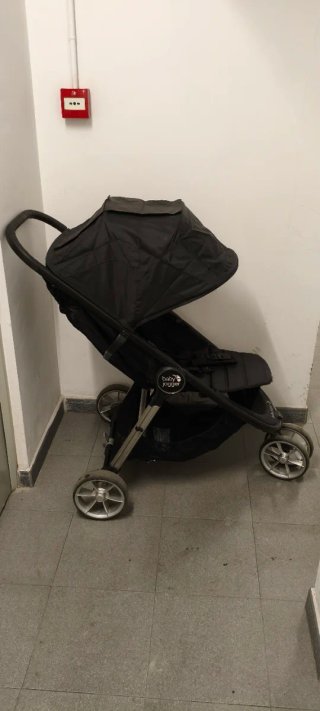 Silla de paseo Baby Jogger negra