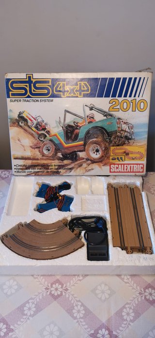 Scalextric STS 4x4 2010 Caja