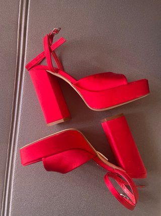 Zapatos de vestir rojos talla 37