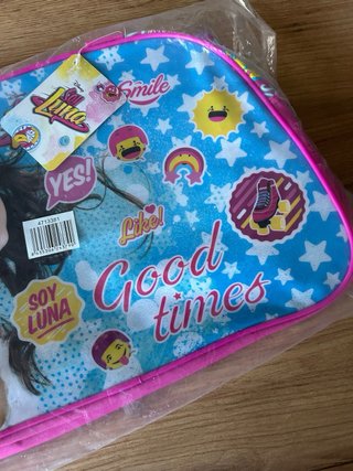Bandolera Soy Luna nueva con etiquetas
