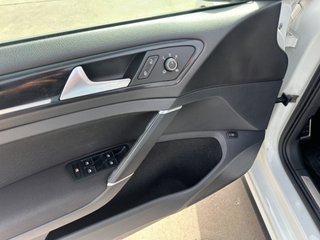 Volkswagen Golf GTE 1.4 TSI e-Power 150kW (204CV) DSG