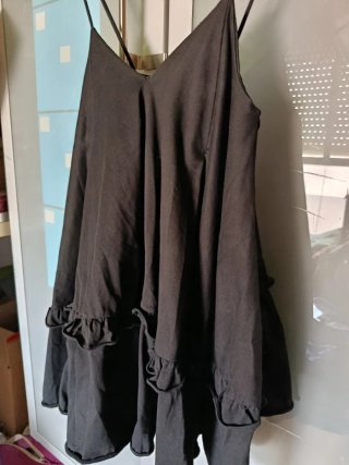 Vestido negro mini Zara