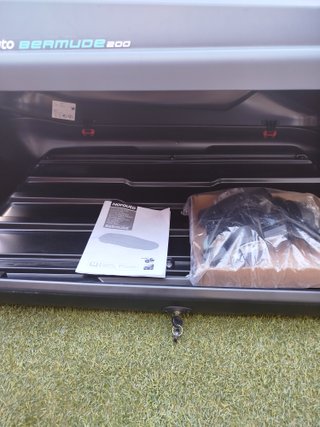 Cofre coche Norauto 375L como nuevo