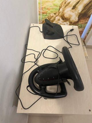 Volante e Pedaliera Superdrive SV 450