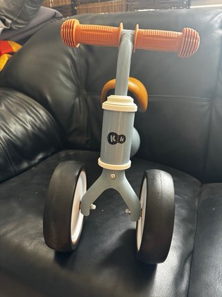 Bicicleta Kinderkraft sin usar