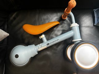 Bicicleta Kinderkraft sin usar