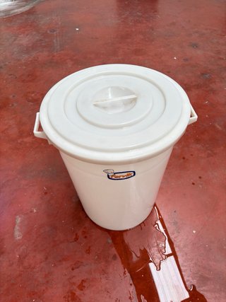 Barreño Fervik 100L con tapa