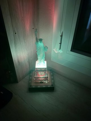 Puzzle 3D Estatua Libertad Night Edition