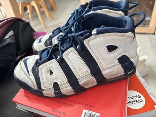 Nike Air More Uptempo Blancas y Azul