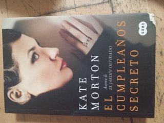 Libros de diferentes autores