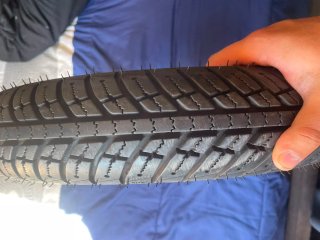 Neumático Michelin 90/80-16 GMP Winter + llanta