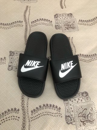 Chanclas Nike Negras
