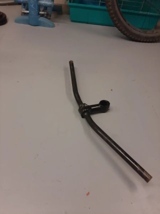 Manillar de bicicleta negro