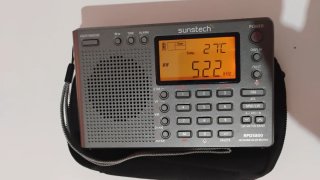 Radio Multibanda Sunstech RPDS800/Tecsun 380