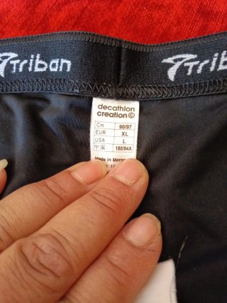 Culote negro Triban Talla XL.