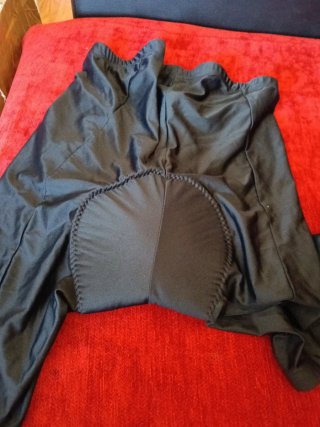 Culote negro Triban Talla XL.