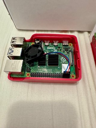 Raspberry Pi 4 Model B 8GB Kit Oficial