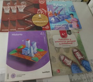 Libros de texto 4°Eso Instituto Alonso Quijano